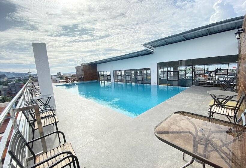 Golden Palace Hotel Ambon