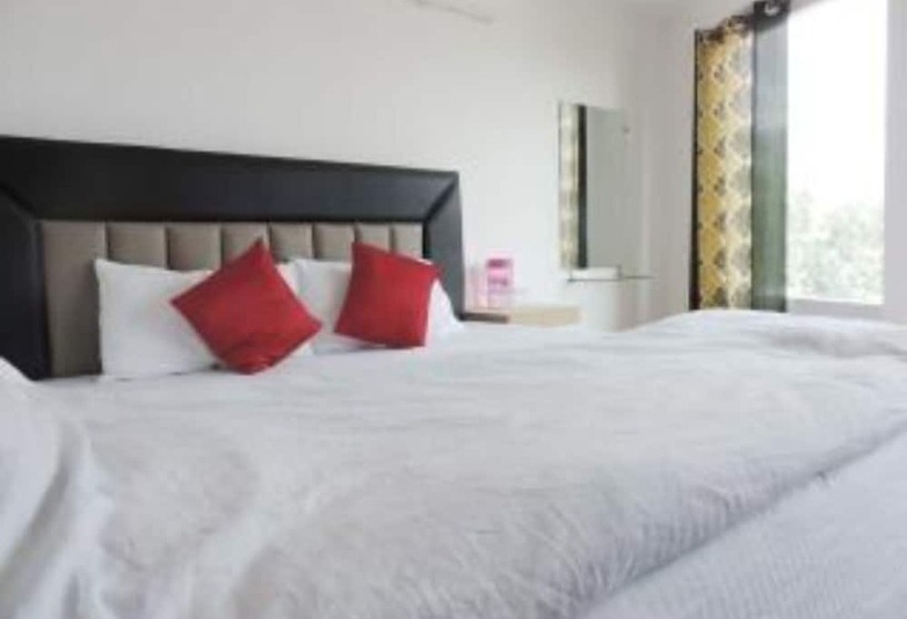 Goroomgo Hotel Jasmine Dalhousie