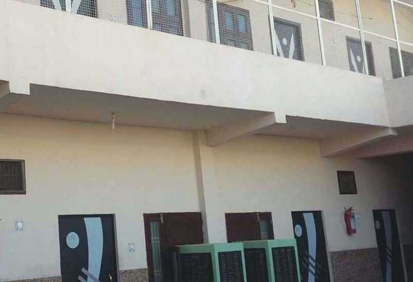 酒店 Goroomgo Laddu Gopal Guest Housemathura