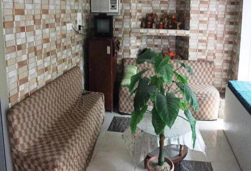 Goroomgo Mayagiri Hotel Patna