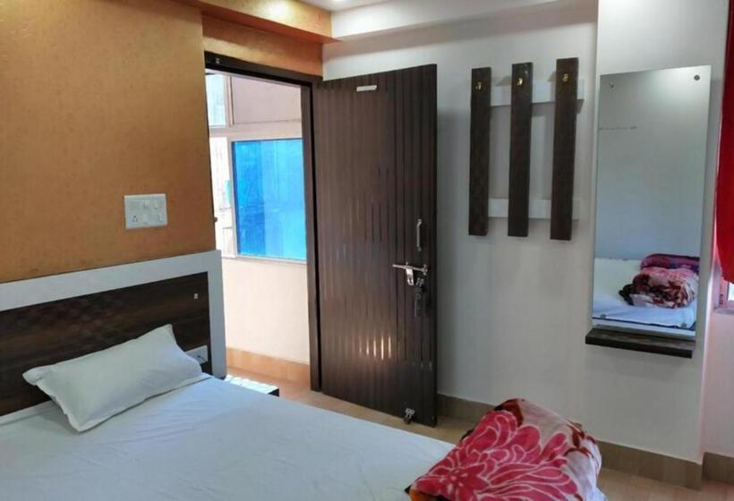 Goroomgo Mayagiri Hotel Patna