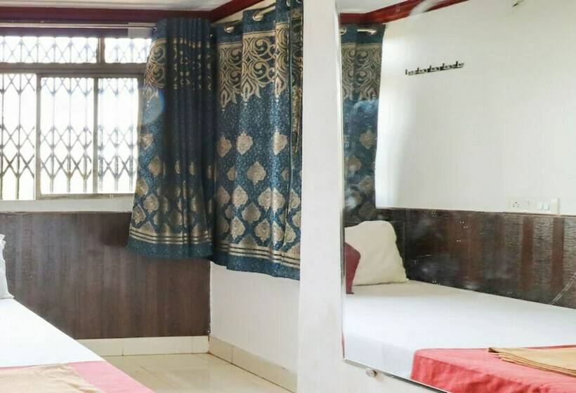 Отель Goroomgo Mohan Palace Dalhousie