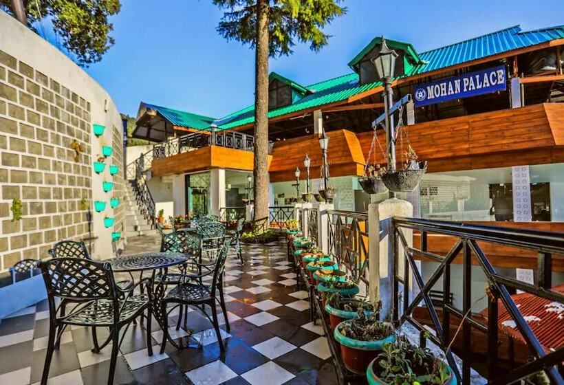 Отель Goroomgo Mohan Palace Dalhousie