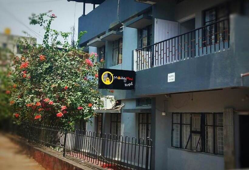호텔 Goroomgo Monkey Mind Hostel Goa