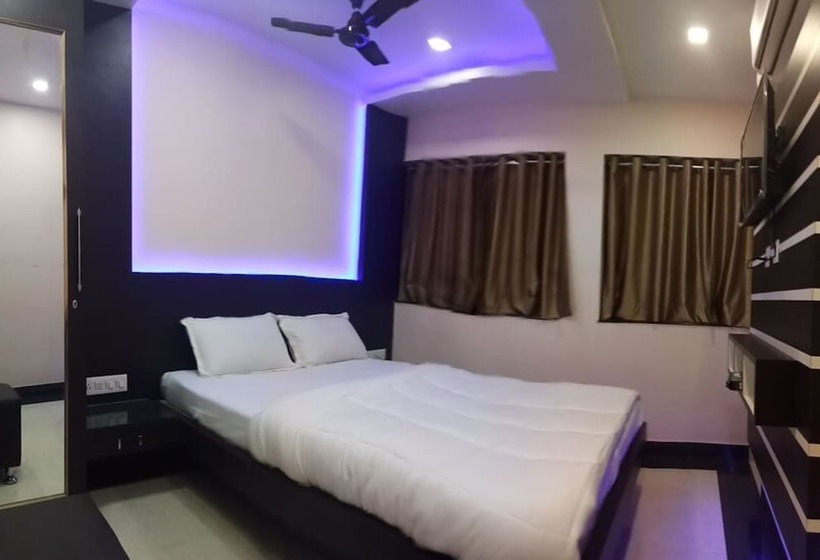 בית מלון כפרי Goroomgo Raj Residency Patna