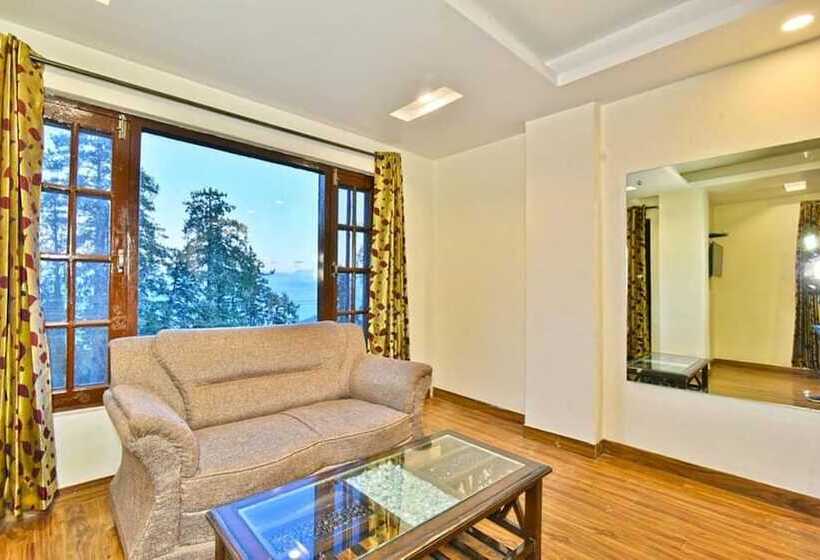 هتل Goroomgo Satyam Int. By Dalhousie