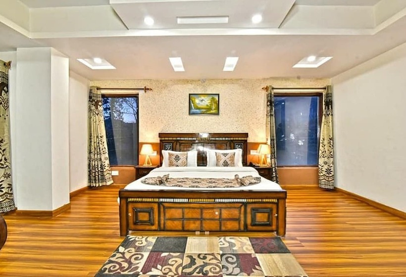 هتل Goroomgo Satyam Int. By Dalhousie