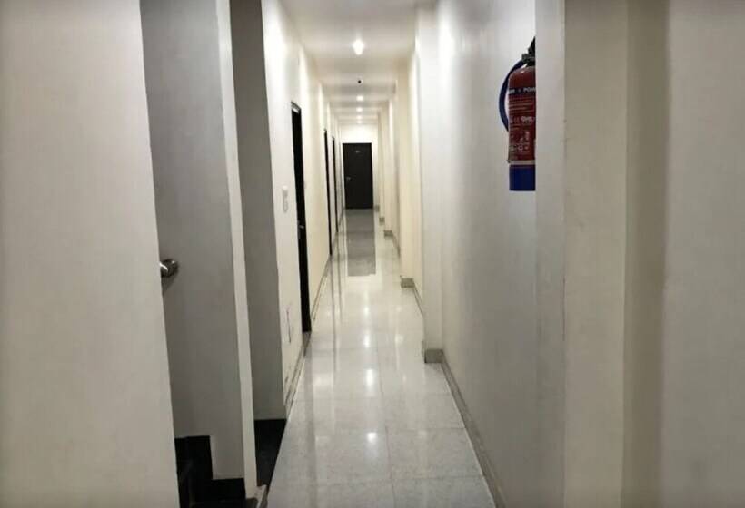 酒店 Goroomgo The City Side Bareilly