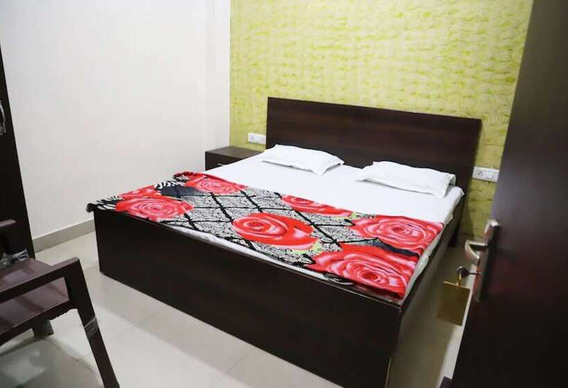 酒店 Goroomgo The City Side Bareilly