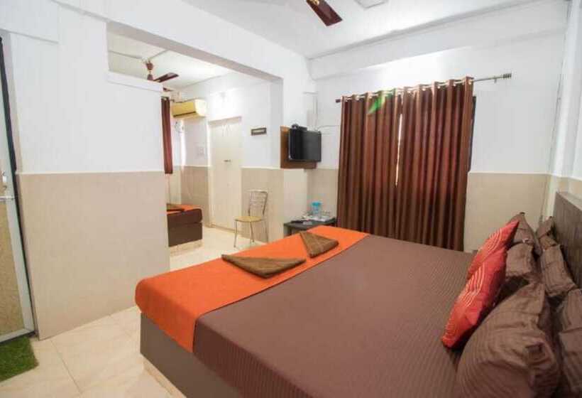 酒店 Goroomgo Travellers Inn Goa