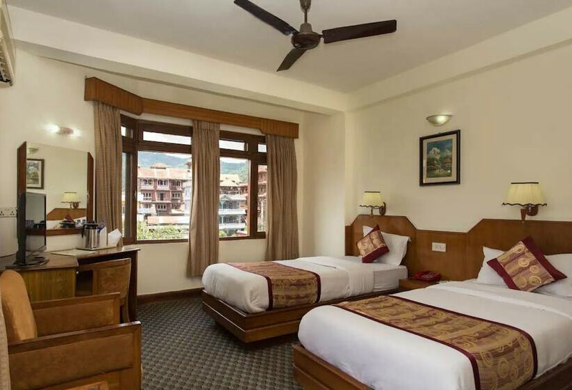 호텔 Goroomgo Tulsi Patna