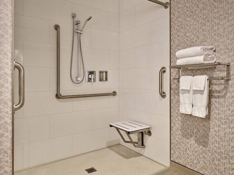 فندق Great Blue Heron