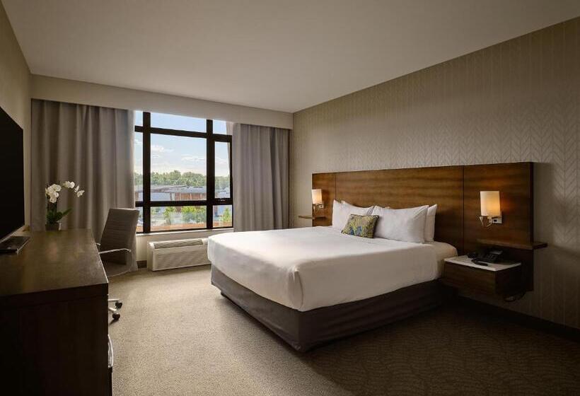 فندق Great Blue Heron