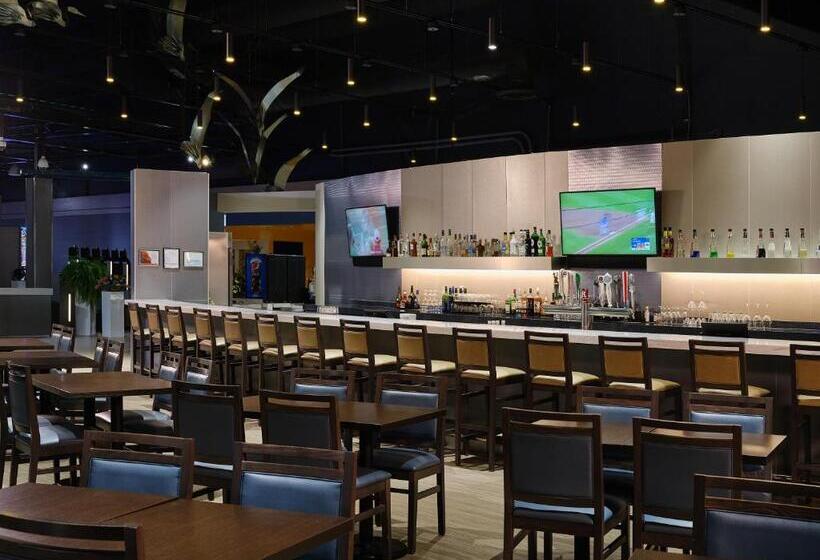 فندق Great Blue Heron