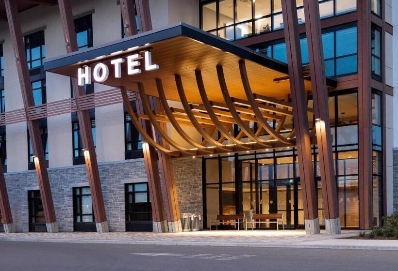 فندق Great Blue Heron