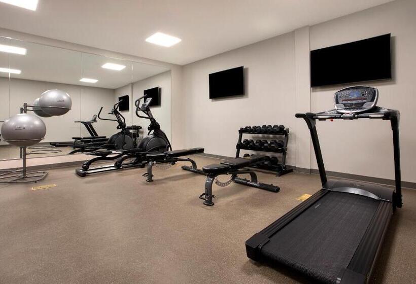 فندق Great Blue Heron