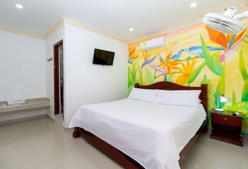 ホテル Jardines Evans By Geh Suites