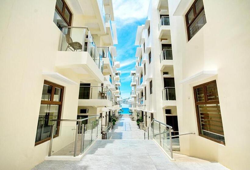 هتل Kaaya Resort North Boracay