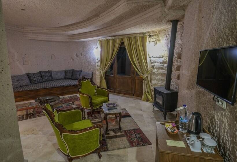 בית מלון כפרי Kalsedon Cave Suites