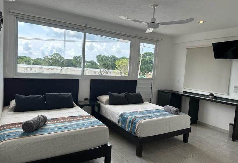 בית מלון כפרי Las Palmas Puerto Morelos