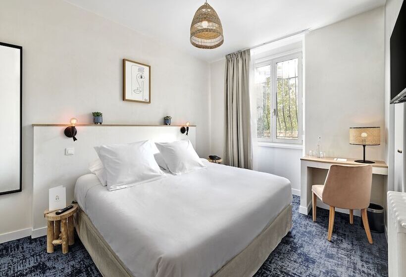 בית מלון כפרי Le Suquet Cannes