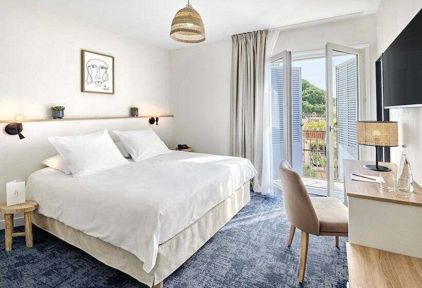 בית מלון כפרי Le Suquet Cannes