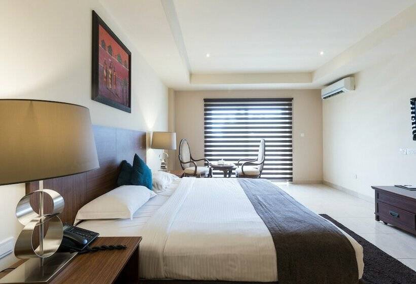 هتل Lodge By Eagles