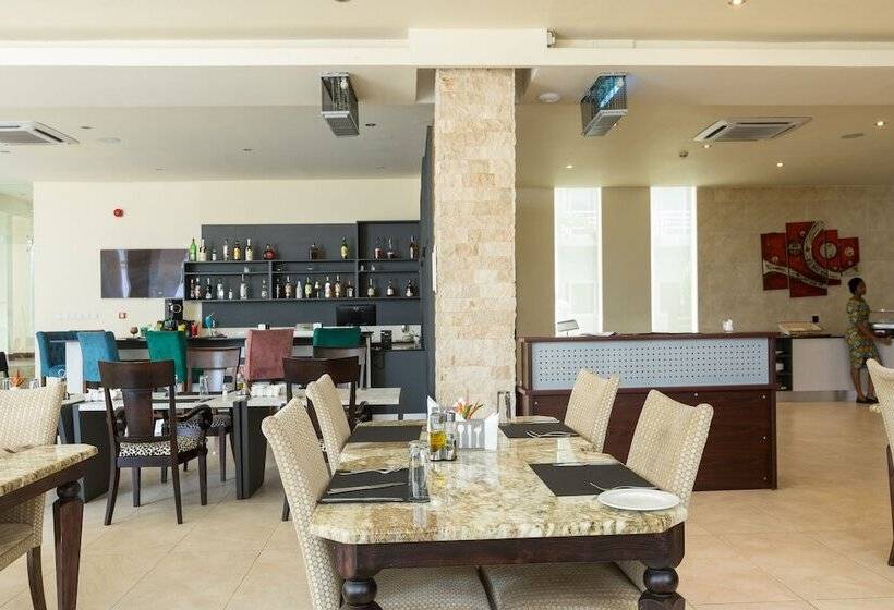 هتل Lodge By Eagles