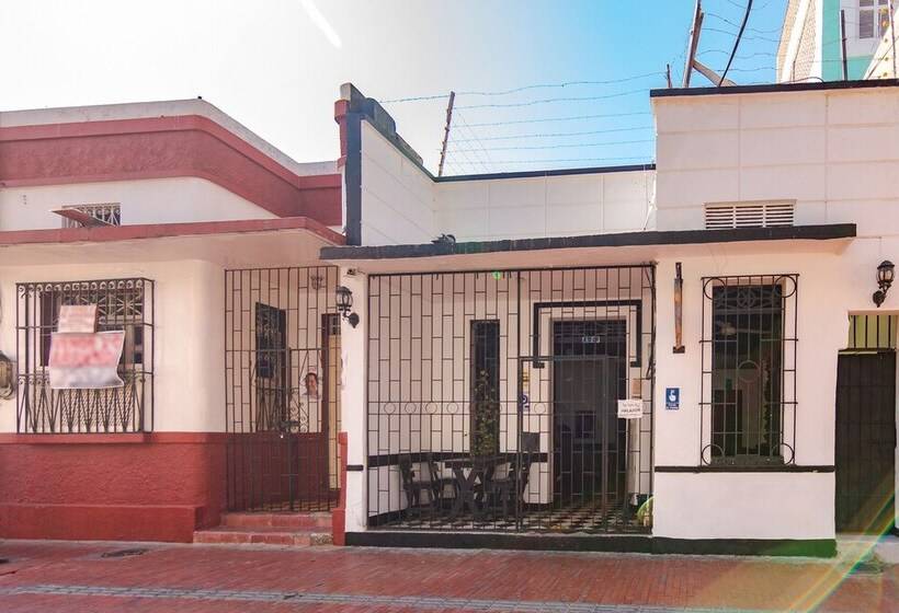 בית מלון כפרי Minita De Oro