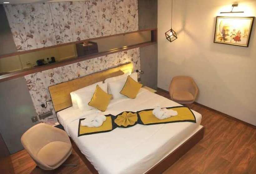 호텔 Namo Residency