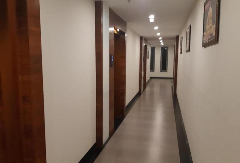 호텔 Namo Residency