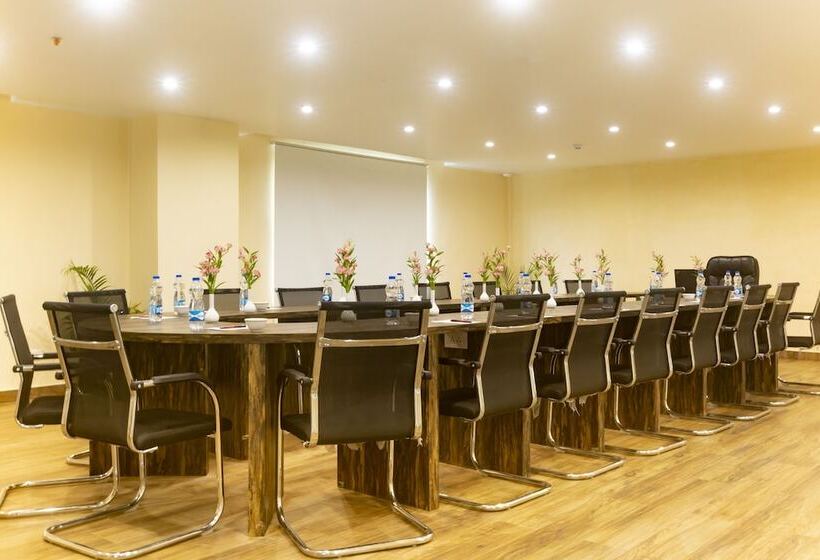 هتل Nature Valley