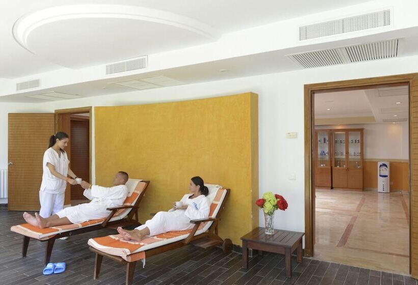 ホテル One Resort El Mansour