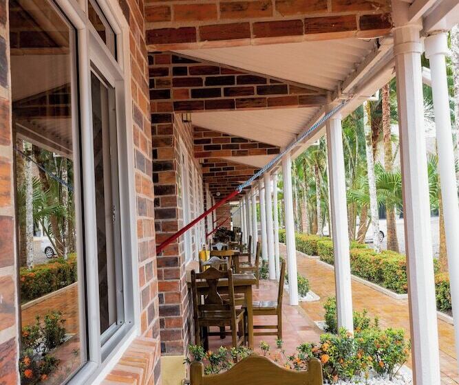 هتل Palma Verde Villavicencio