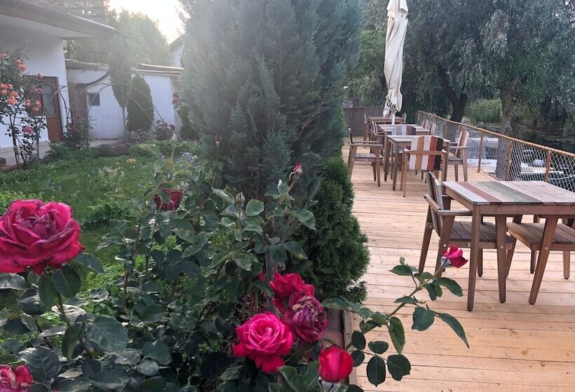 호텔 Paradise Delta House