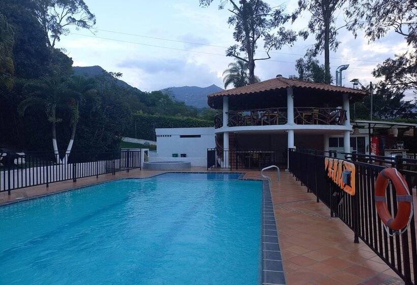 Отель Paraíso Sol