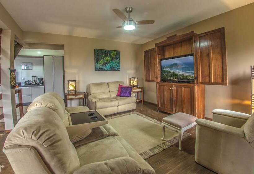 ホテル Pousada Bangalôs Do Rosa