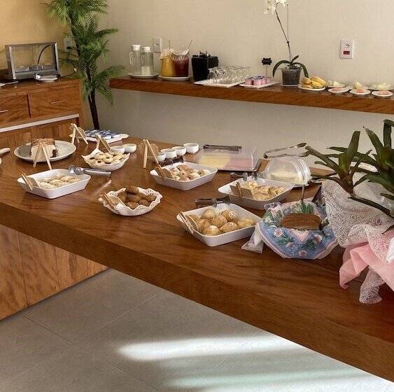 فندق Pousada Vale Do Chapéu