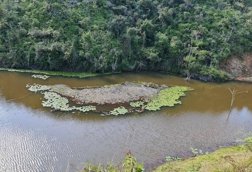 فندق ريفى Hostería Brisas Del Río