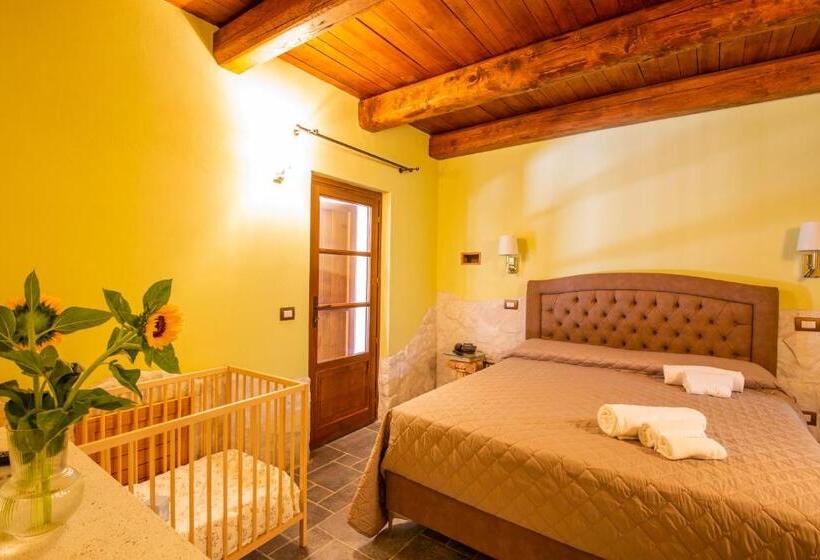 هتل روستایی Il Borgo Incantato Dependance