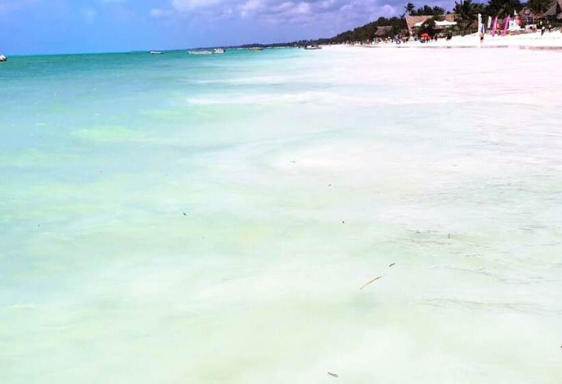 בית מלון כפרי Serenity House Zanzibar