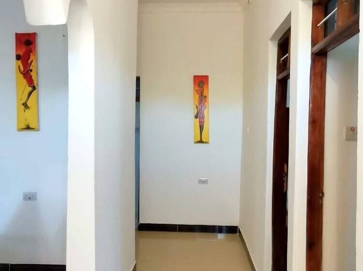 בית מלון כפרי Serenity House Zanzibar