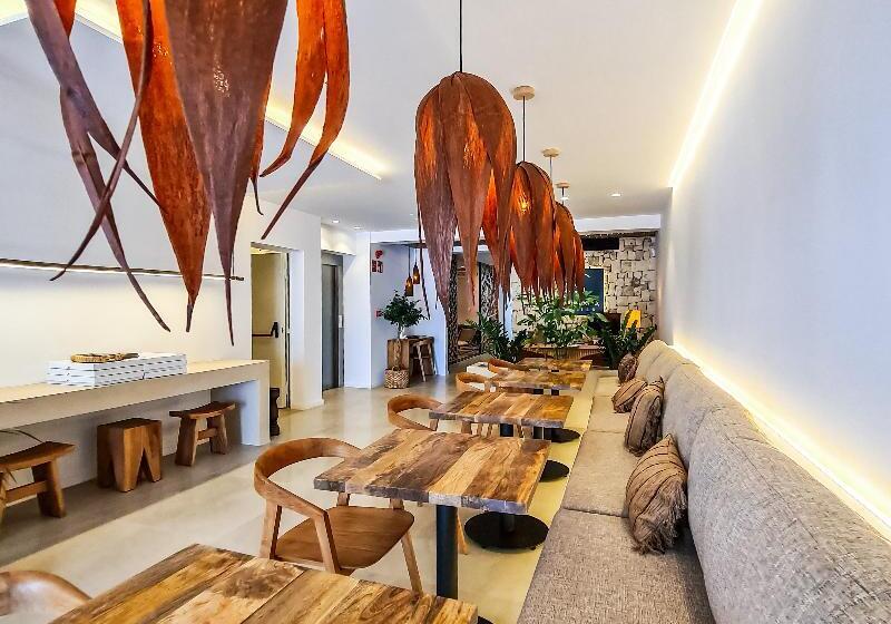 فندق S´estancia Suites