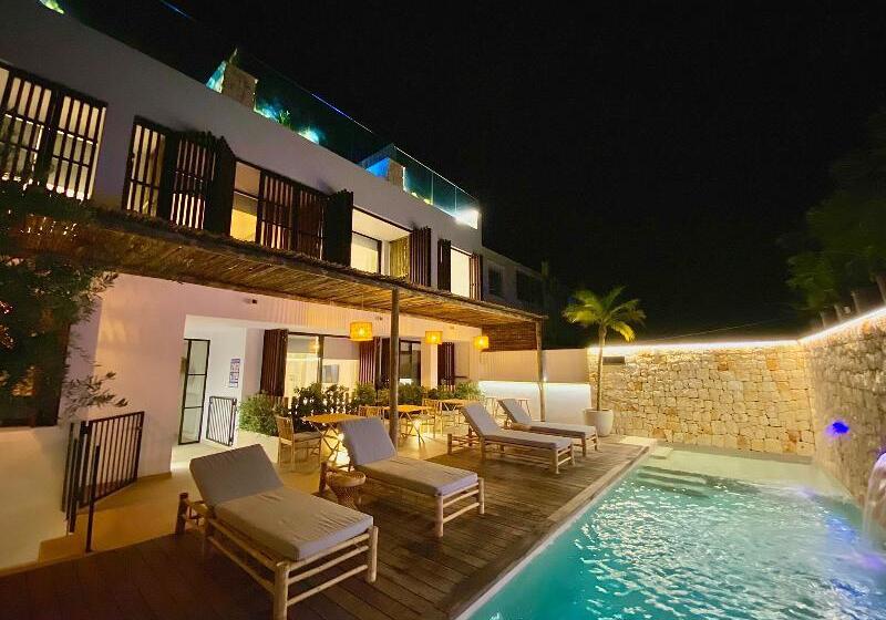 فندق S´estancia Suites