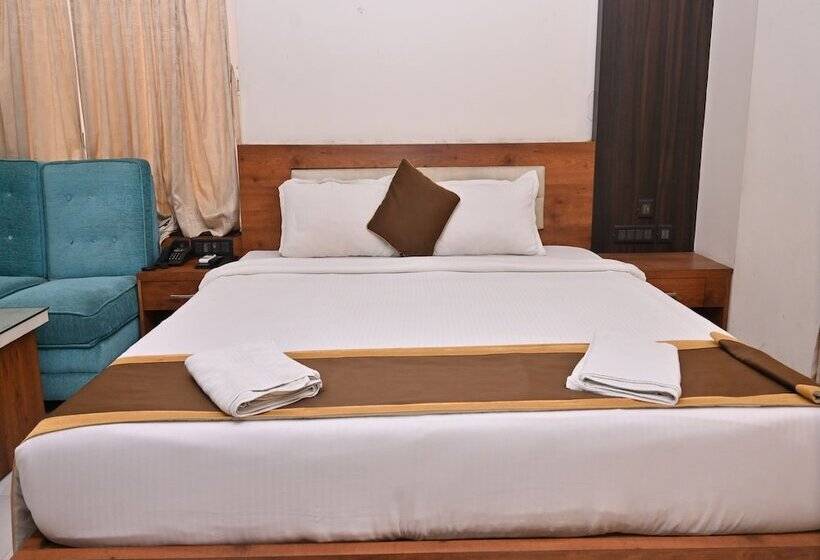 בית מלון כפרי Silver Land New Digha