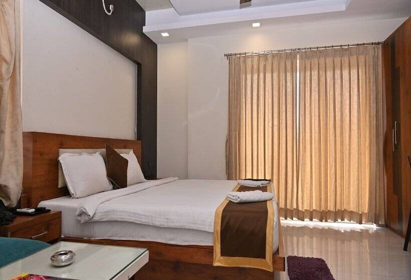 בית מלון כפרי Silver Land New Digha