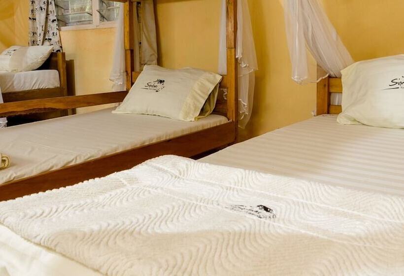 هتل Simba Safari Camp