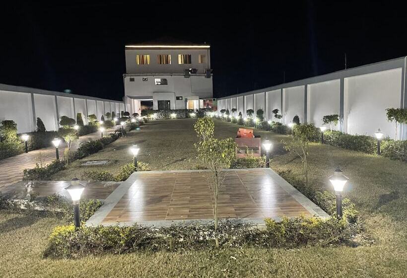 ホテル Sumedha G Village Resort And Spa