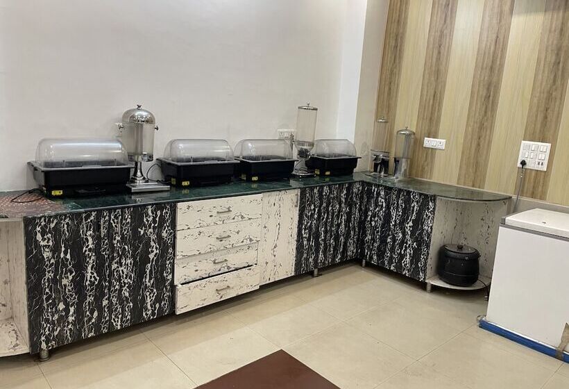 ホテル Sumedha G Village Resort And Spa