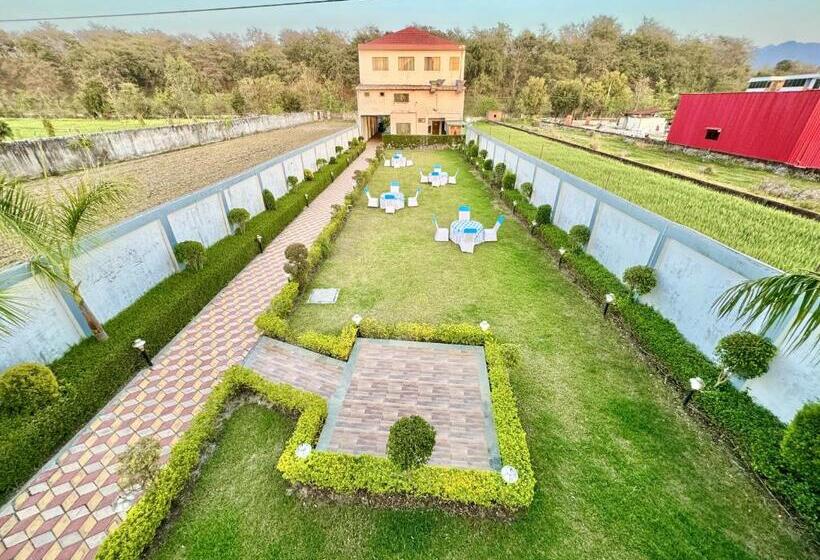 ホテル Sumedha G Village Resort And Spa